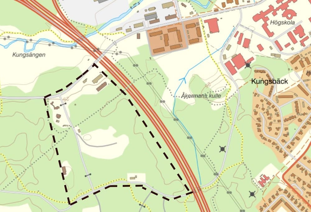 Kartan visar en streckad linje som visar placeringen av tomten på Västra Kungsbäck där Region Gävleborg planerar ett nytt regionarkiv. 