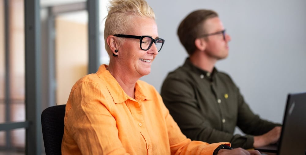 Linda Angermund Holmgren och Johannes Mårtensson, systemförvaltare IT-förvaltningen