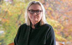 Susanna Bj&ouml;rklund, bitr&auml;dande h&auml;lso- och sjukv&aring;rdsdirekt&ouml;r