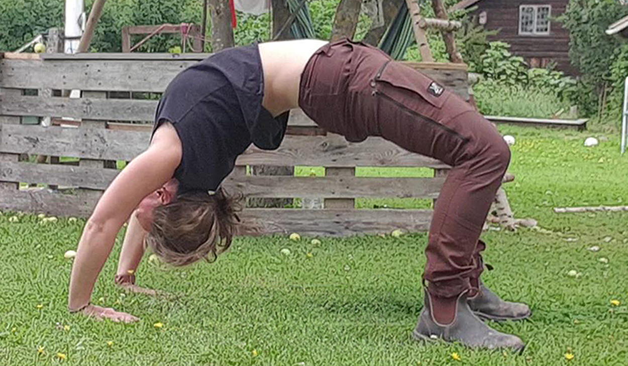 En person i en yogaposition