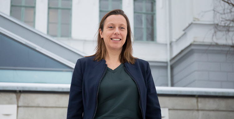 Porträtt på Katrien Vanhaverbeke, regional utvecklingsdirektör